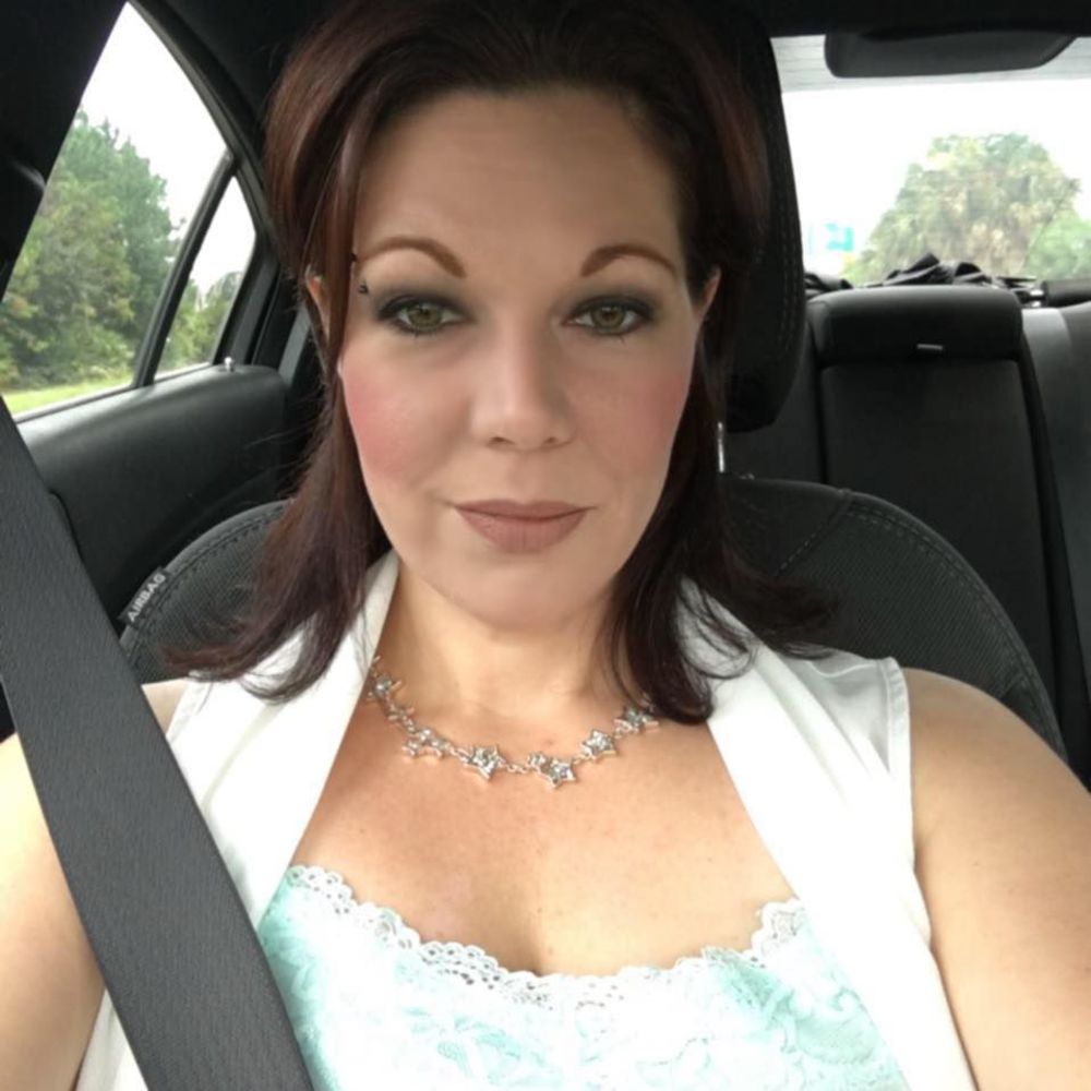 Meet your Posher, Tiffany